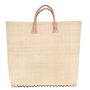 Sac beige et poignet en cuir beige