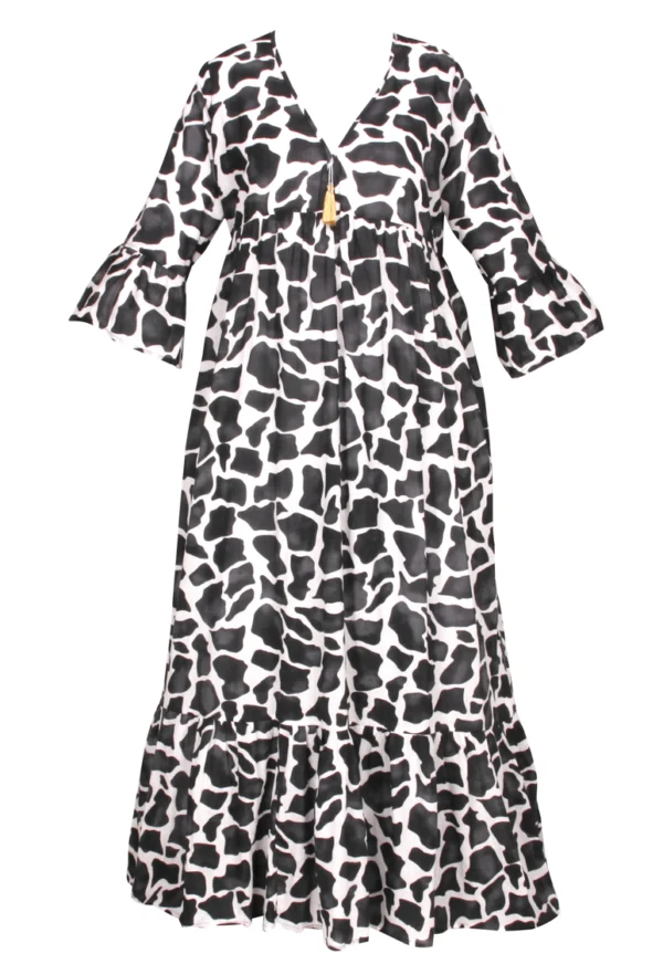 Robe à motif noir sur fond blanc