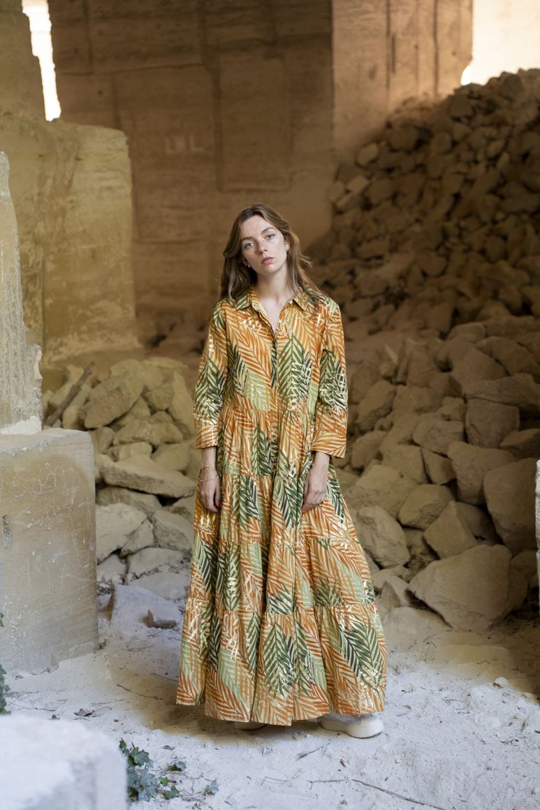Robe à imprimé floral, orange verte et vert clair, style élégant collection Bagatelle France