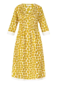 05SW438 - ROBE PYRITE