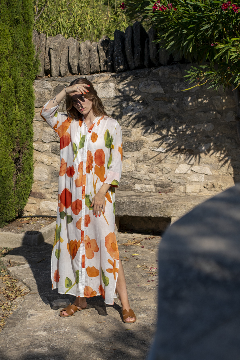 Robe chemise femme à imprimé graphique, manches longues et coupe fluide, collection Bagatelle France