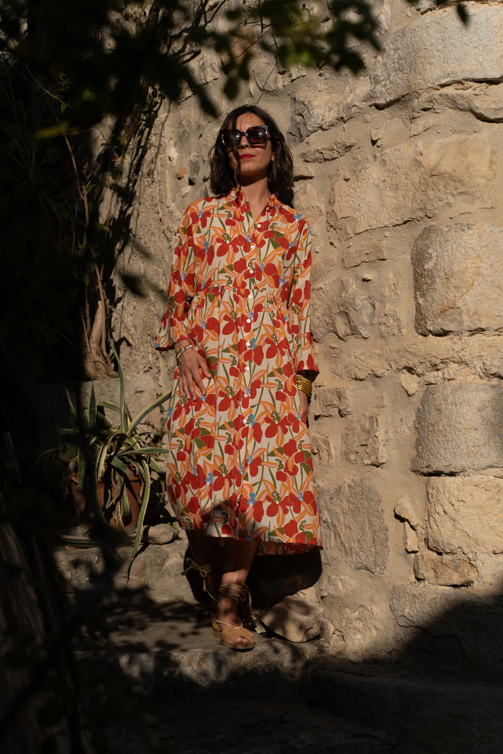 Robe chemise femme imprimée bohème à motifs floral, coupe midi fluide Bagatelle France