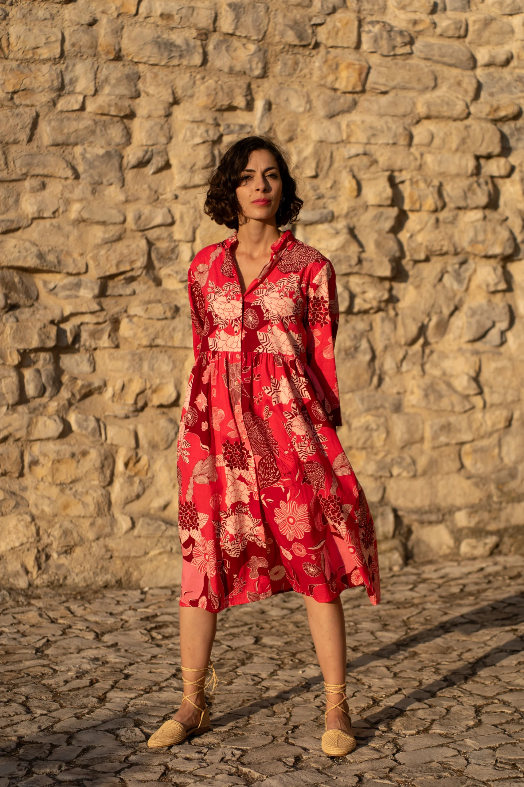 Robe chemise femme bohème bordeaux, rouge et rose Bagatelle France